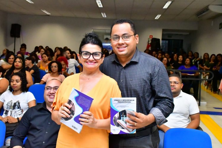 Educação e UFPI lançam livro sobre experiências em tempos de pandemia em Floriano