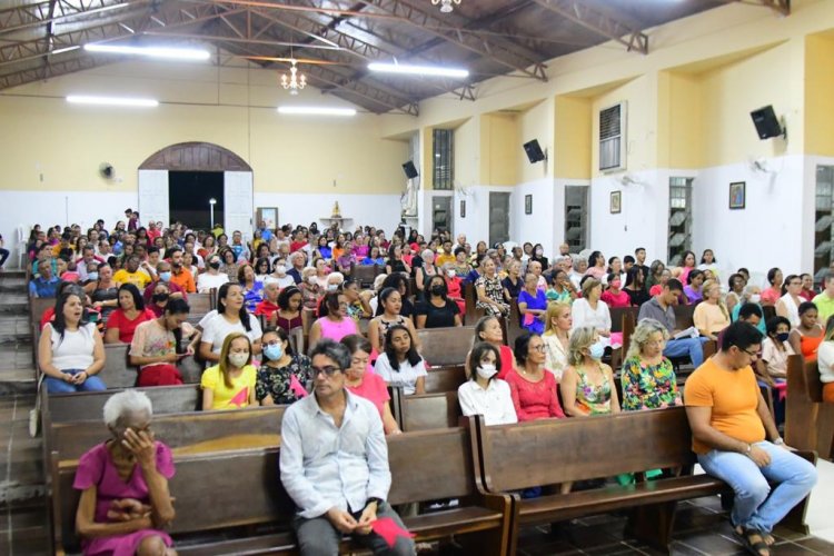 Cultura de Floriano realiza o II Encontro dos Divinos na Catedral São Pedro de Alcântara