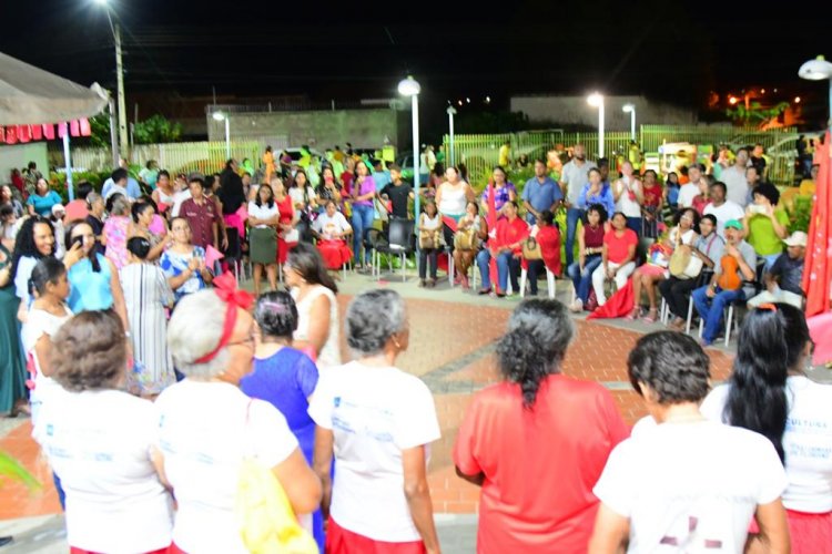 Cultura de Floriano realiza o II Encontro dos Divinos na Catedral São Pedro de Alcântara