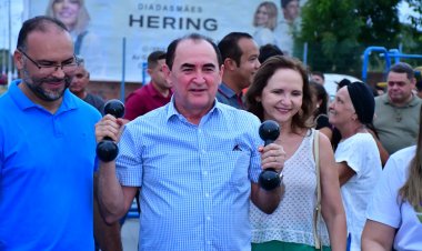 Floriano 126 anos: Saúde entrega kits de fisioterapia e treinamento funcional