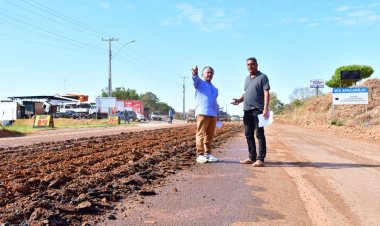 Superintendência de Trânsito acompanha obra de recapeamento da BR230 em Floriano
