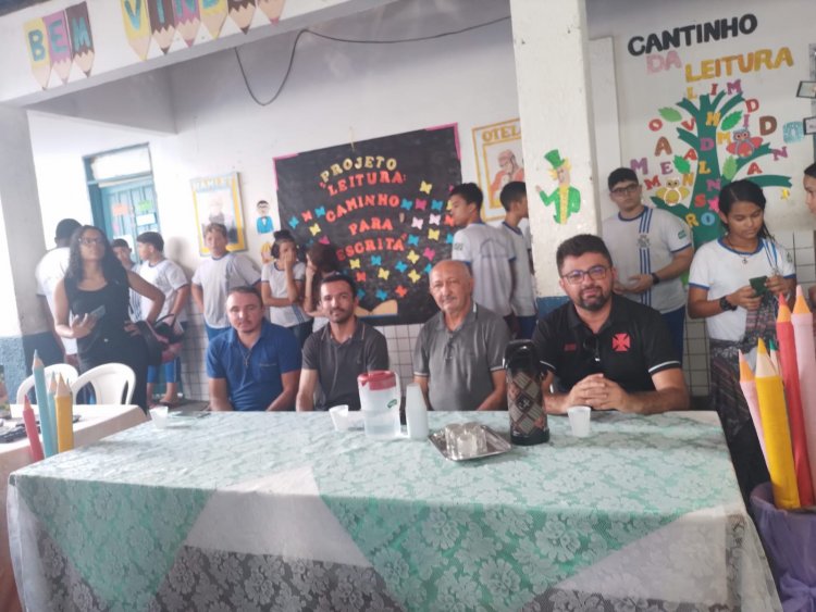 Culminância de projetos incentiva aprendizado em escola municipal de Floriano