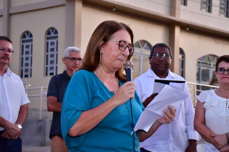 Prefeitura de Floriano inaugura Largo Raimundo Marreiros no bairro Ibiapaba