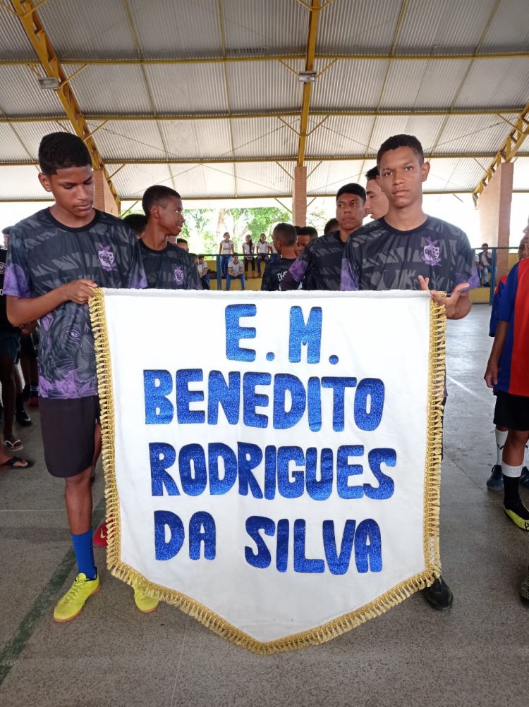 Educação realiza Torneio de Futsal na Escola Municipal Francisco Dutra