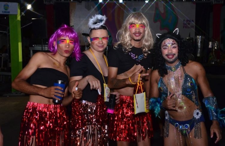 Bloco das Virgens marca a abertura da semana do Carnaval em Floriano