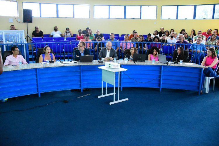 Prefeitura de Floriano apresenta prestação de contas em audiência pública na Câmara Municipal