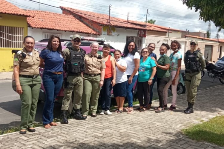 UBS Theodoro Sobral promove palestra sobre violência contra mulher em parceria com Polícia Militar