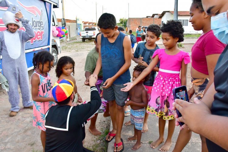 Saúde de Floriano promove carreata para conscientizar sobre Dia D de Vacinação contra a Gripe