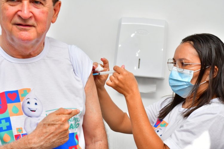Floriano: População comparece ao Dia D de Vacinação contra a Gripe