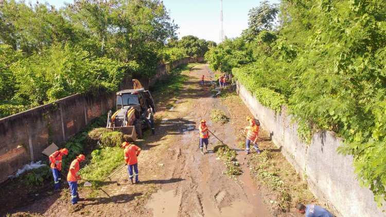 Prefeitura de Floriano lança 3ª edição do 'Nosso Bairro é Limpeza' no bairro Matadouro