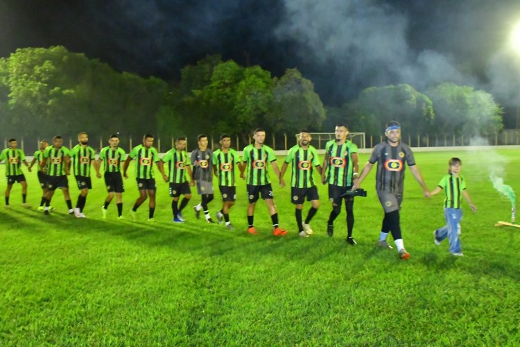 Abertura da Copa Floriano 2024 é realizada com estádio lotado e goleada