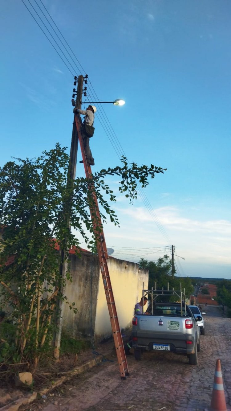 Prefeitura de Floriano conclui 1ª etapa regional da operação 'Iluminação por Bairros'