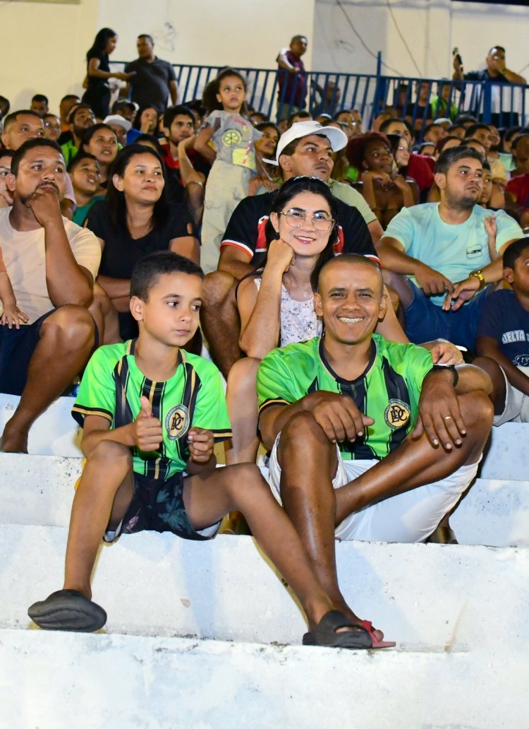 Estádio lotado e decisão acirrada marcam grande final da Copa Floriano 2025