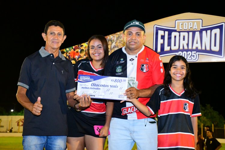 Estádio lotado e decisão acirrada marcam grande final da Copa Floriano 2025