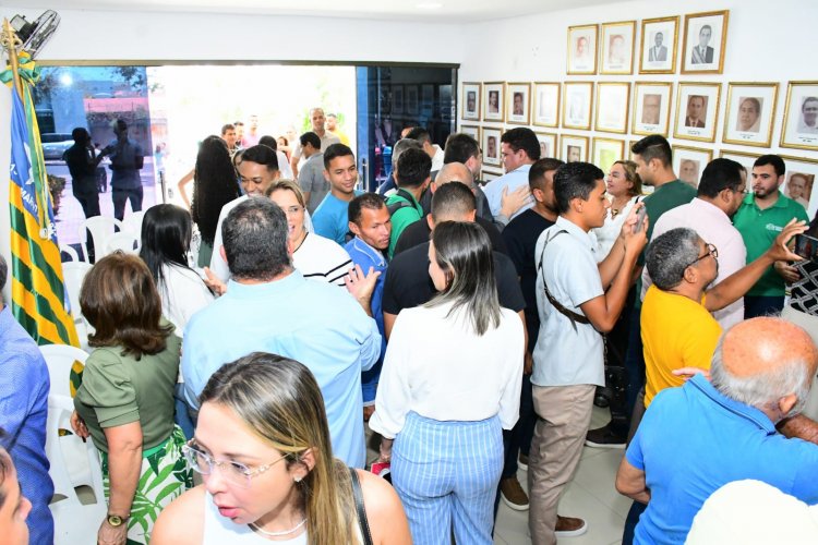 Prefeitura de Floriano lança editais de concurso público com vagas imediatas e cadastro de reserva