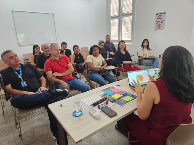 Prefeitura de Floriano promove oficina técnica para construção do Plano de Coleta Seletiva Municipal