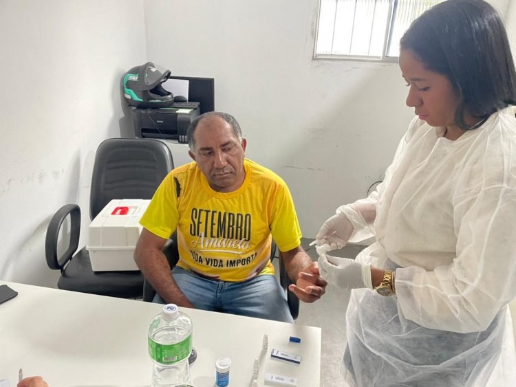 Motoristas do município recebem ações de saúde na Campanha Novembro Azul