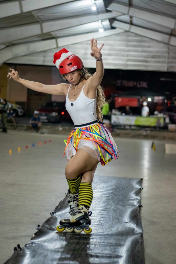 Prefeitura de Floriano apoia evento "Rolê de Patins a Fantasia"