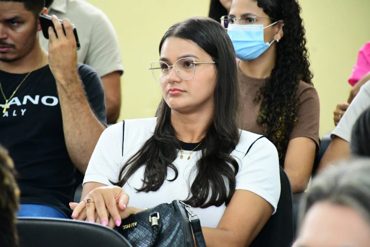 Educação de Floriano realiza solenidade de encerramento do Projeto de Fortalecimento da Aprendizagem