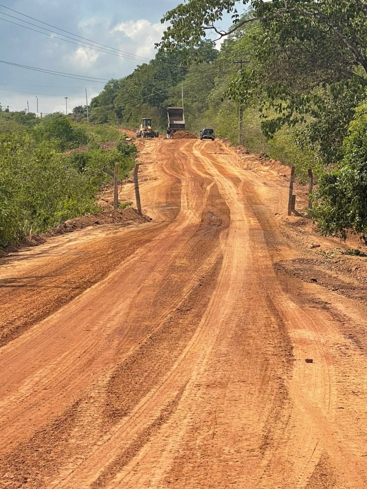 Infraestrutura de Floriano recupera estradas vicinais do município