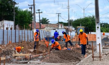 Prefeitura de Floriano acompanha agenda administrativa do governador do Estado no município