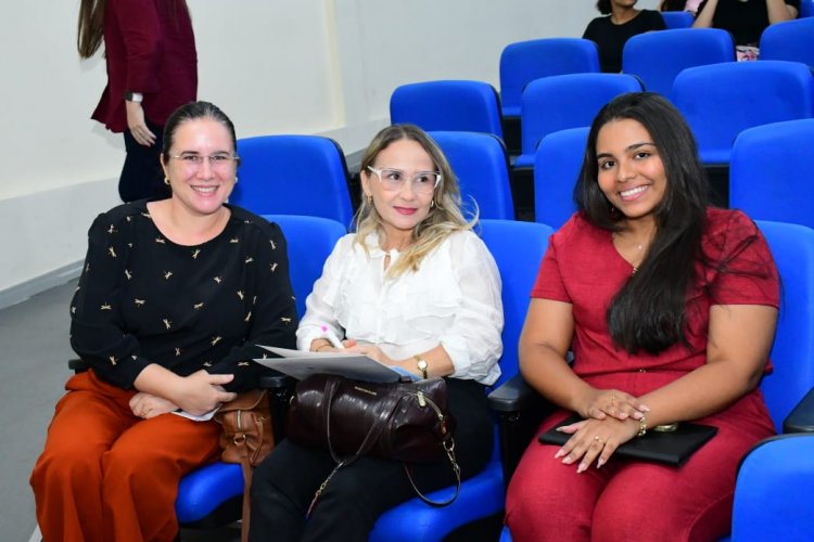 Saúde de Floriano participa de seminário da UFPI e reforça compromisso com a segurança do paciente