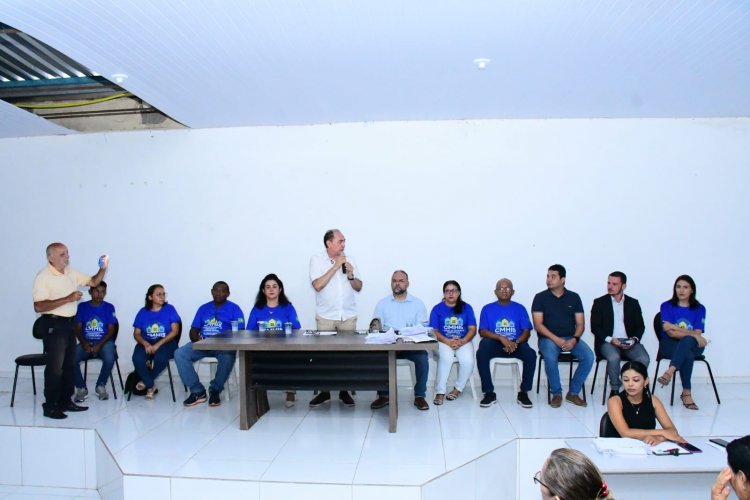 Prefeitura de Floriano realiza reunião com pré-selecionados do programa Minha Casa, Minha Vida