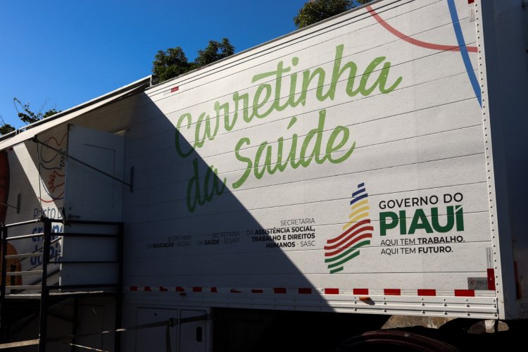 Prefeitura de Floriano e Governo do Estado promovem ação para crianças com a Carretinha da Saúde