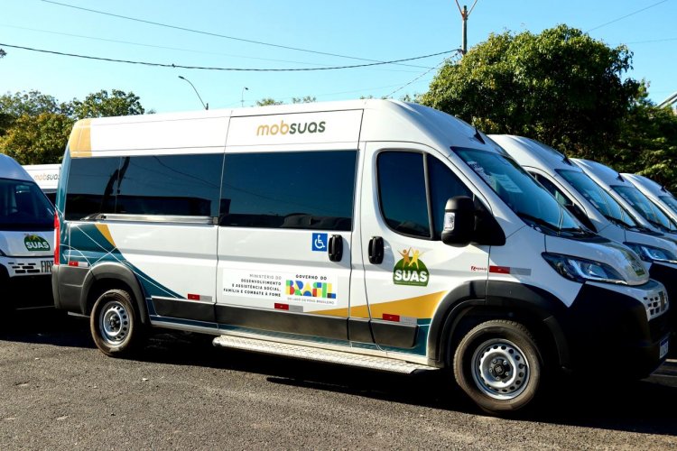 Prefeitura Floriano recebe Van do Programa MobSUAS que fortalecerá atendimento da Assistência Social