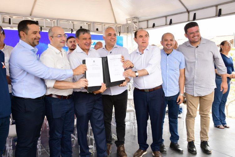 Prefeitura de Floriano entrega 72 casas no Residencial Cajueiro II e anuncia mais 150 unidades