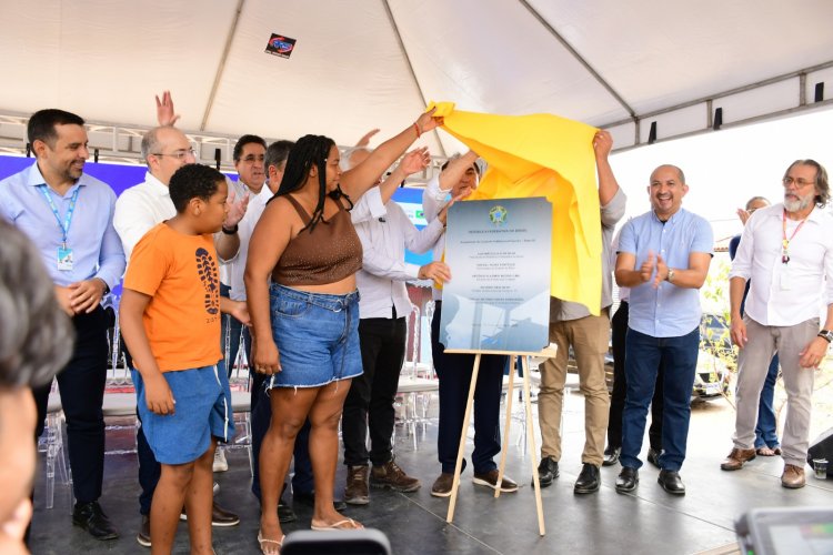 Prefeitura de Floriano entrega 72 casas no Residencial Cajueiro II e anuncia mais 150 unidades