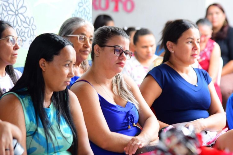 Educação realiza café da manhã em homenagem ao Dia das Mães