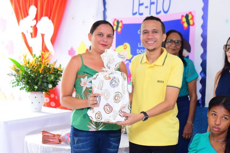 Educação realiza café da manhã em homenagem ao Dia das Mães