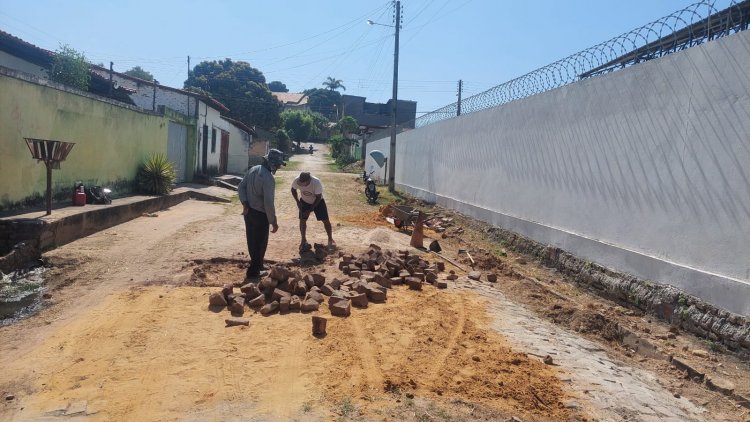 Infraestrutura de Floriano recupera danos nas ruas provocados por chuva intensa