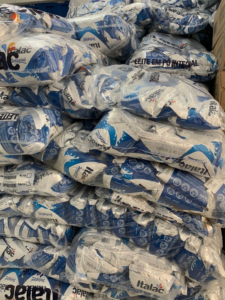 Educação reforça alimentação escolar com a distribuição de produtos