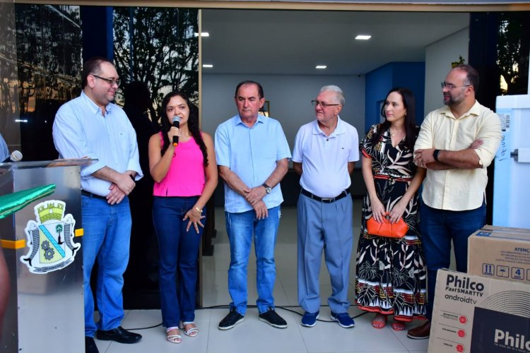 Prefeitura de Floriano entrega prêmios da campanha ‘IPTU Premiado’