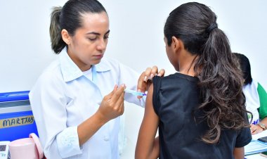 Floriano inicia vacinação nas escolas