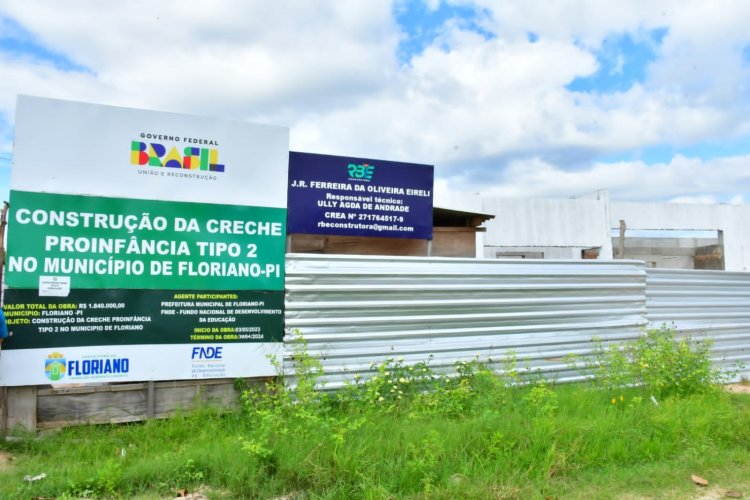 Prefeito Antônio Reis visita obras de reestruturação de escolas da rede municipal