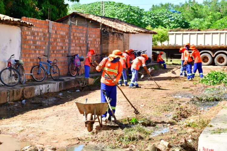 Prefeitura de Floriano lança 3ª edição do 'Nosso Bairro é Limpeza' no bairro Matadouro