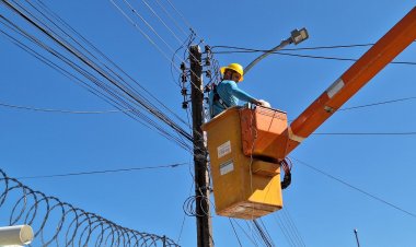 Iluminação pública: iniciada implantação de mais de mil luminárias de LED em Floriano