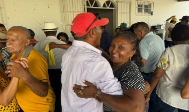 Assistência Social de Floriano realiza festa temática em comemoração ao Dia do Idoso