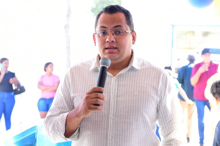 Prefeitura entrega escola completamente reformada à comunidade Exu nos 128 anos de Floriano 