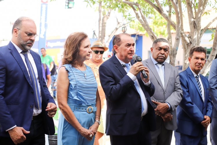 Solenidade marca o Dia da Bandeira de Floriano e entrega do Selo S.I.M aos produtores
