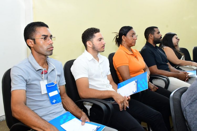 Prefeitura de Floriano e Sebrae realizam oficina sobre Compras Governamentais