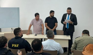 Vigilância Sanitária de Floriano alinha ações de fiscalização de animais nas ruas