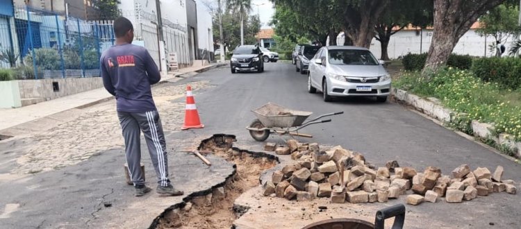Prefeitura executa operação Tapa-buracos em 13 bairros de Floriano no mês de janeiro