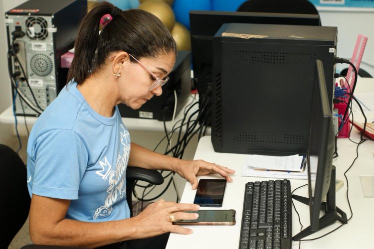 Semana do MEI leva serviços e capacitação gratuita a microempreendedores de Floriano